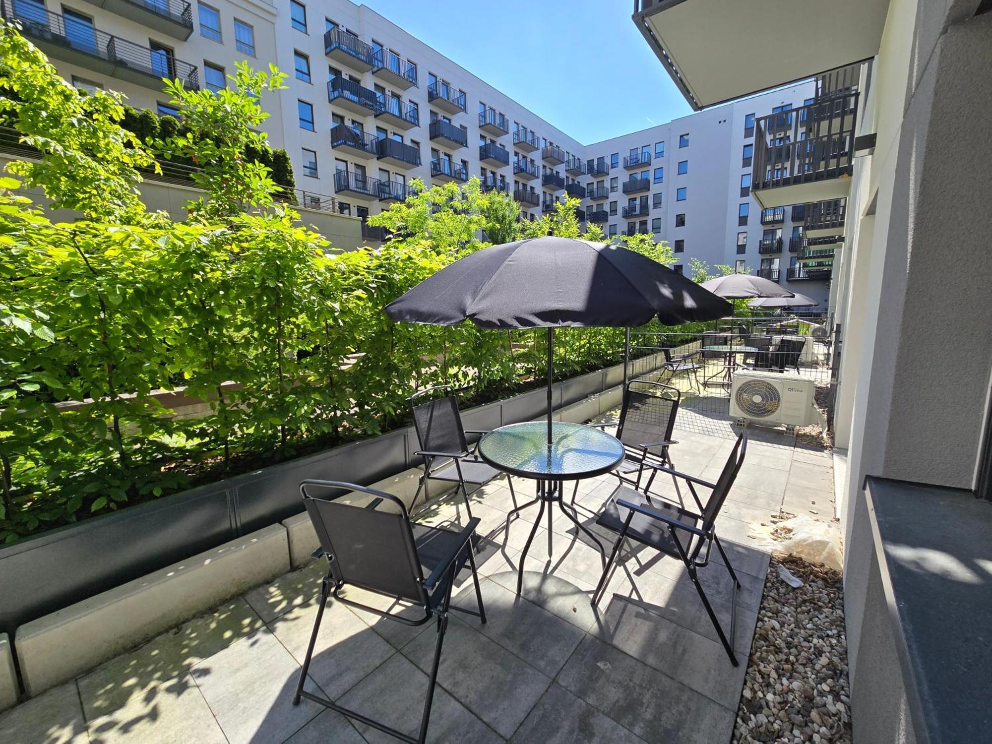 Allure Nova Aparthotel Szczecin Bagian luar foto